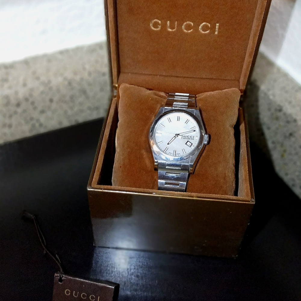 GUCCI Pantheon Watch: Silver